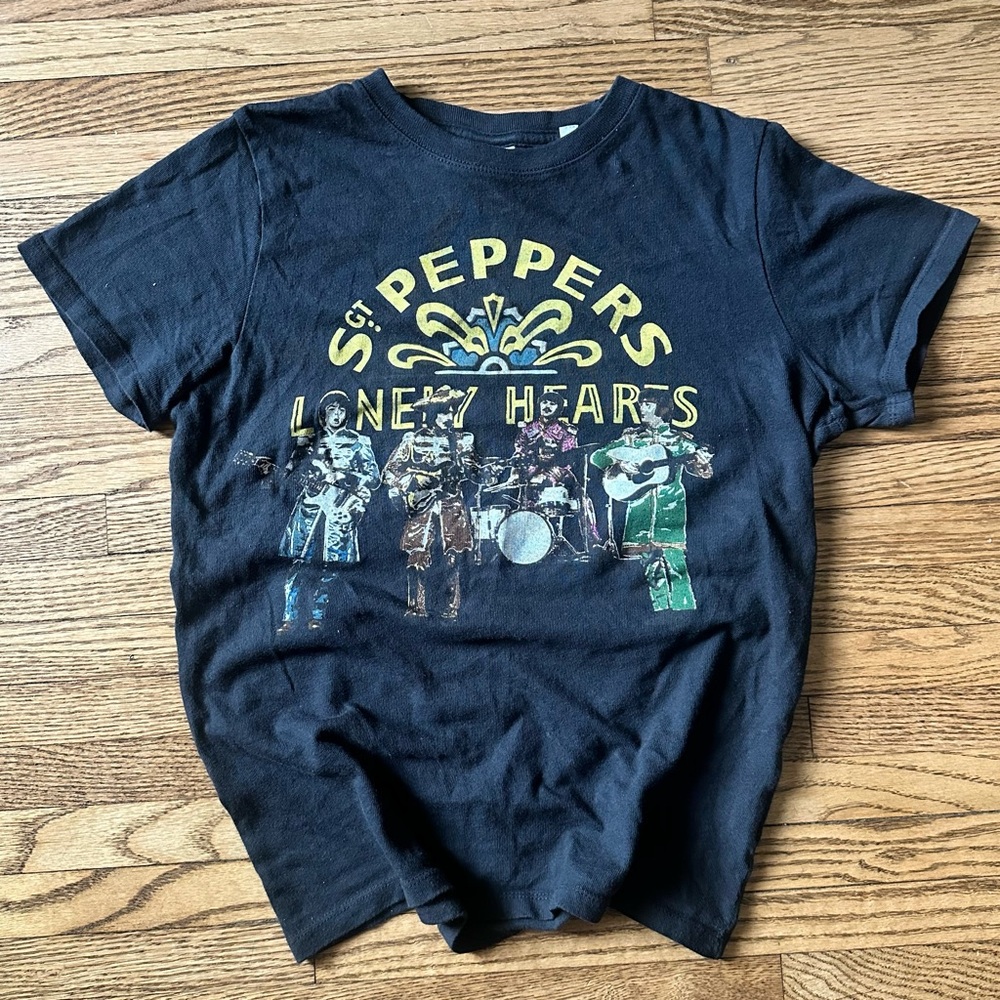 Vintage Junk Food Sgt. Peppers Lonely Hearts Band Tee
